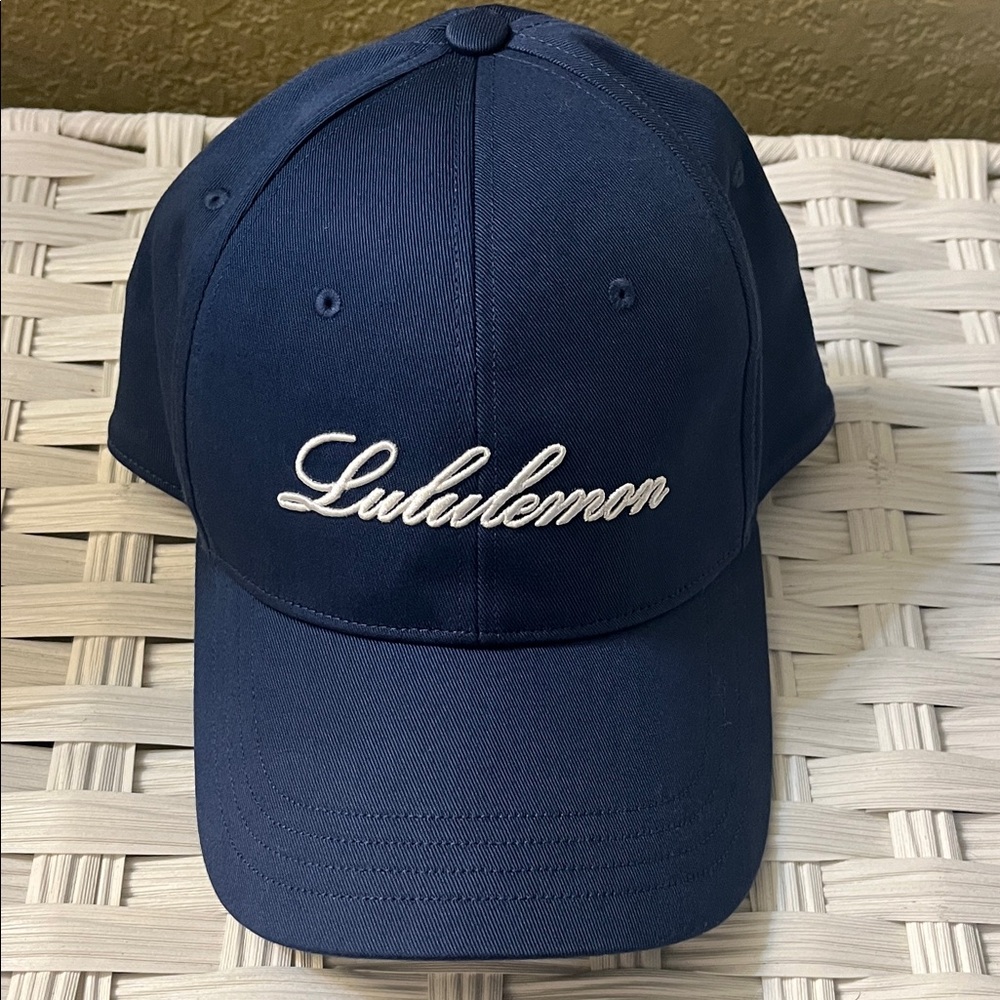 Lululemon Athletica Structured Ball Cap Navy Blue Hat just tried on